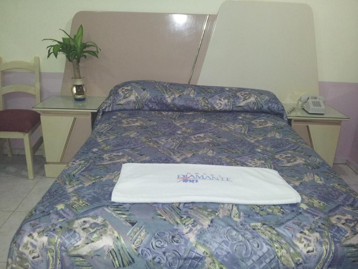 Uriangato Hotel Diamante Inn المظهر الخارجي الصورة