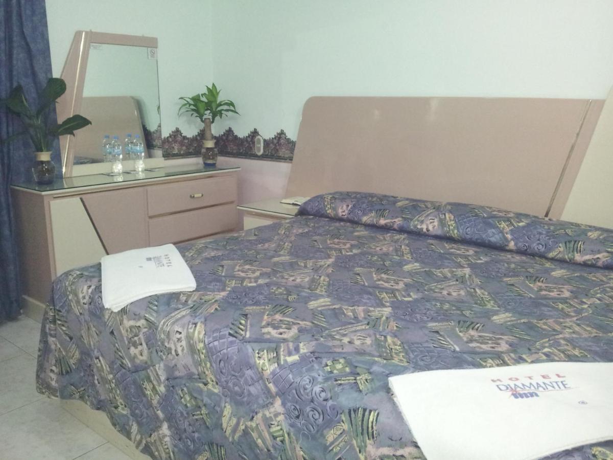 Uriangato Hotel Diamante Inn المظهر الخارجي الصورة